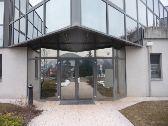 SAS-entree-Haute-Savoie